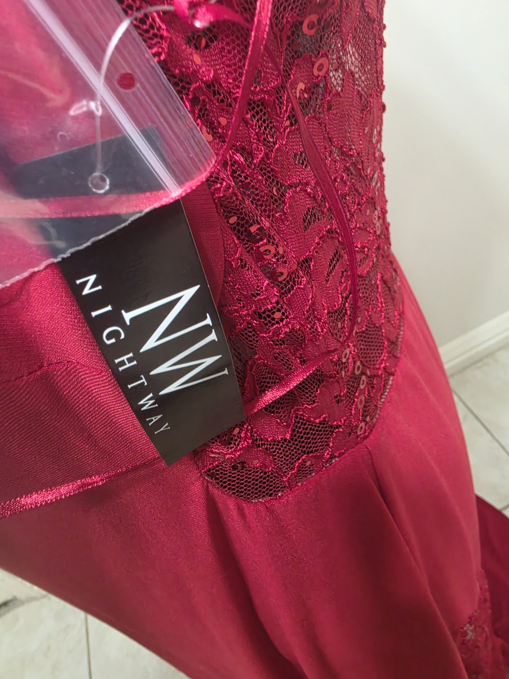 Night Way- Women’s Red Halter Evening Gown with Embellished Neckline Size 16W - Picture 6 of 7